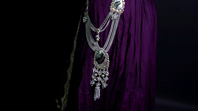 Multi-strand Mekhla