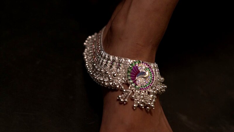 Stone-set Payal