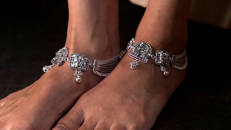 Tassel-end Anklet