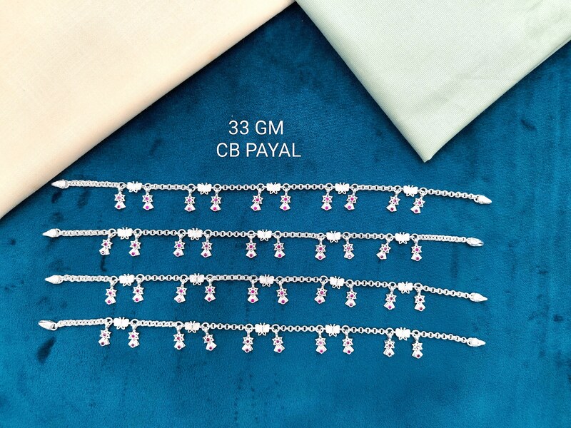 Anklet 28