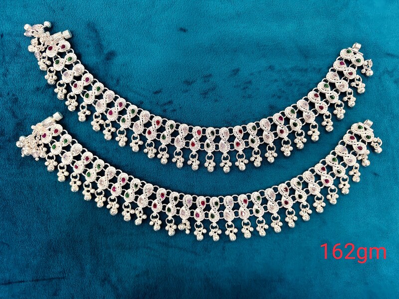 Engraved Band Payal