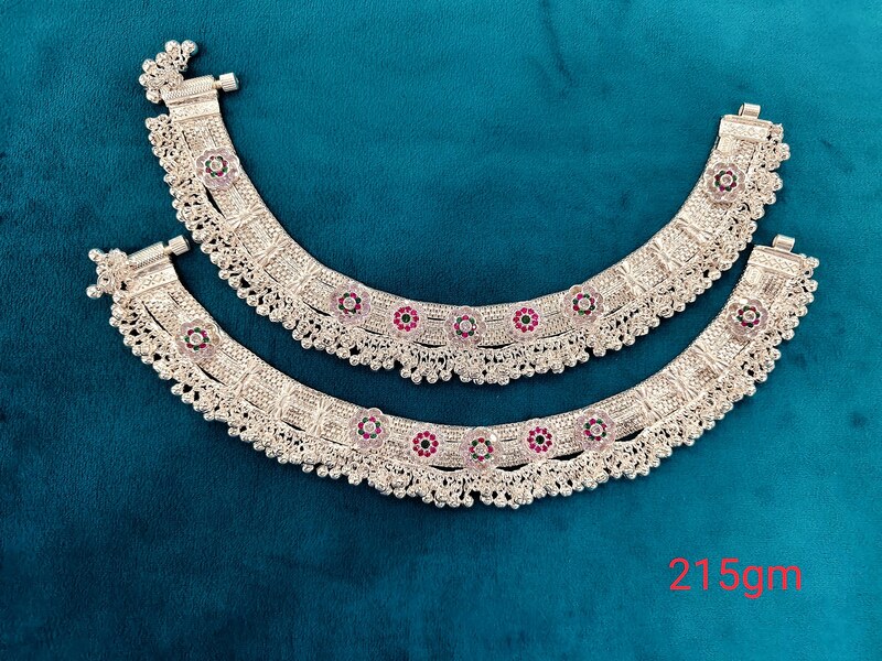 Diamond-Cut Payal