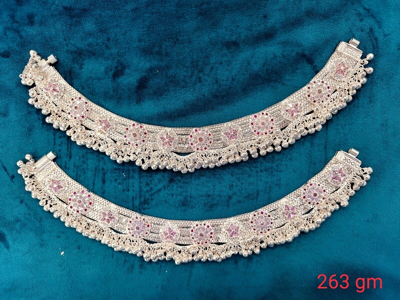 Twirl Pattern Payal