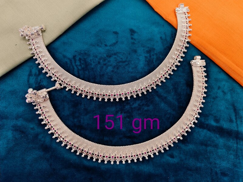 Bell Cluster Payal
