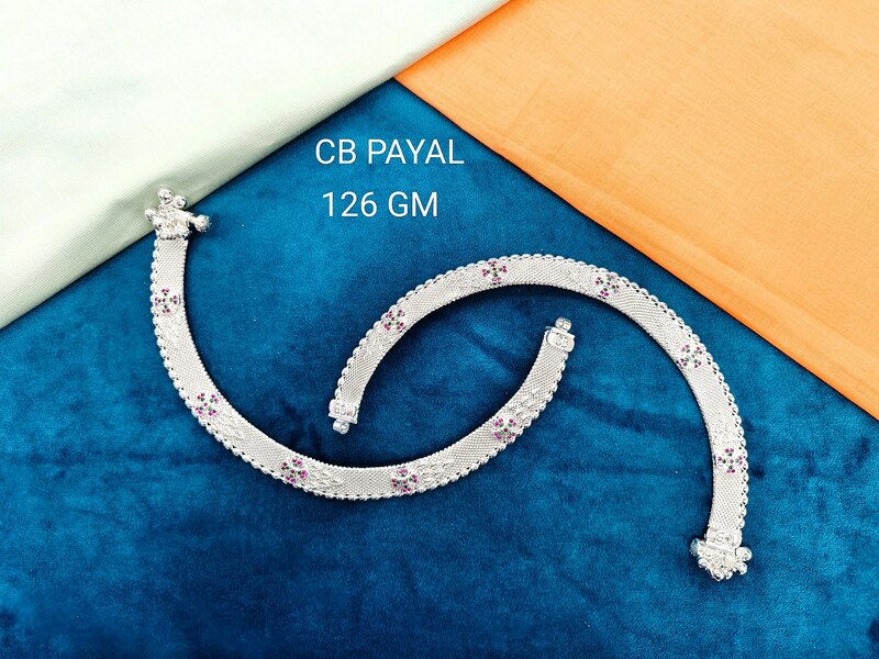 Temple-style Payal