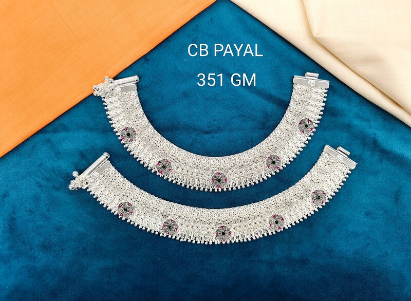 Heritage Kada Payal