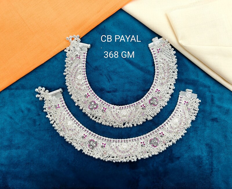 Dual-tone Payal