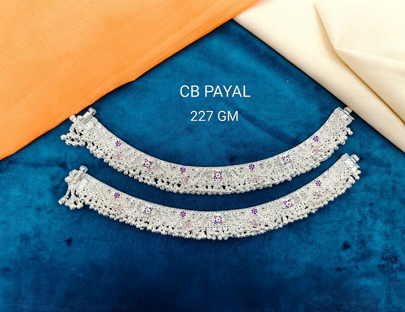 Floral Cuff Payal
