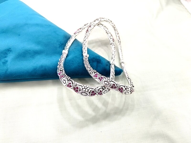Bell Cluster Payal
