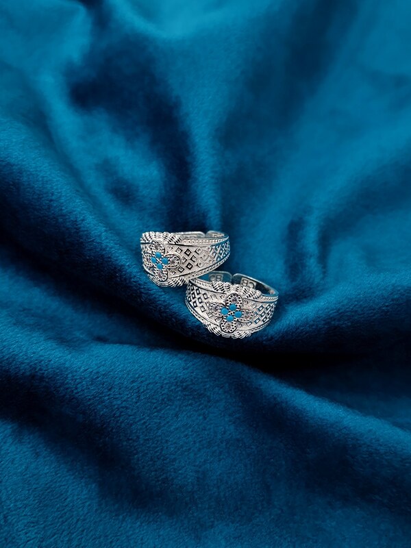 Toe Ring 12