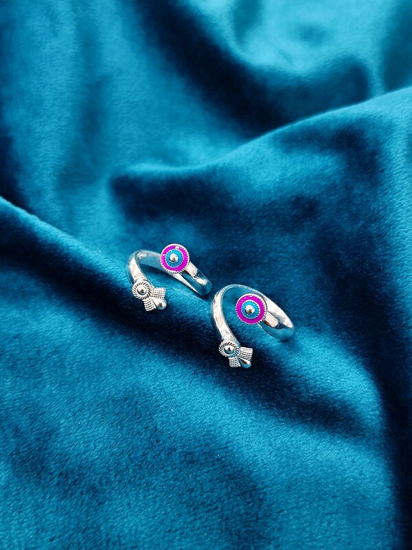 Toe Ring 23