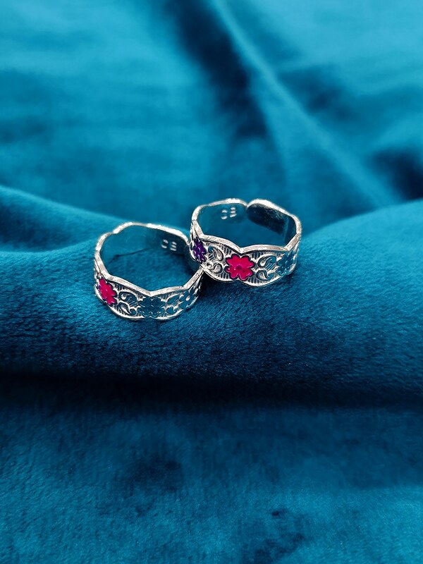 Toe Ring 46