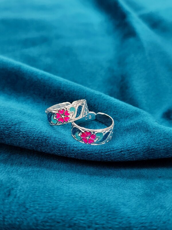 Toe Ring 48