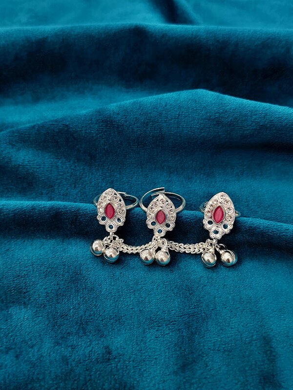 Toe Ring 59