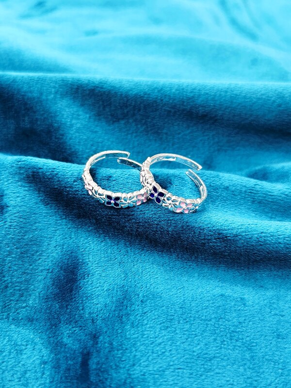 Toe Ring 79