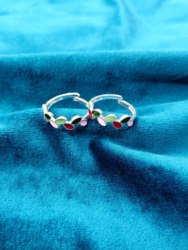Toe Ring 83