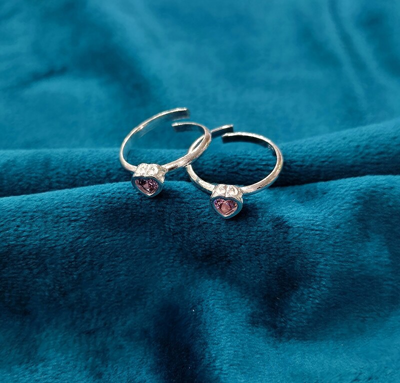 Toe Ring 96