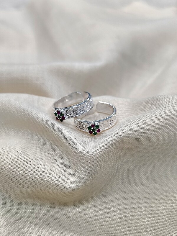 Toe Ring 104