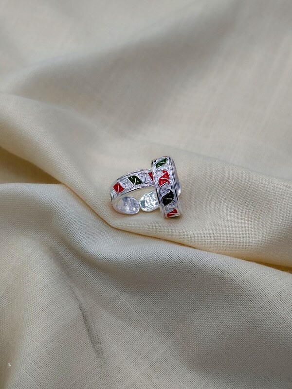 Toe Ring 110