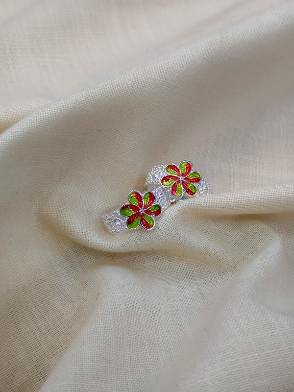 Toe Ring 112